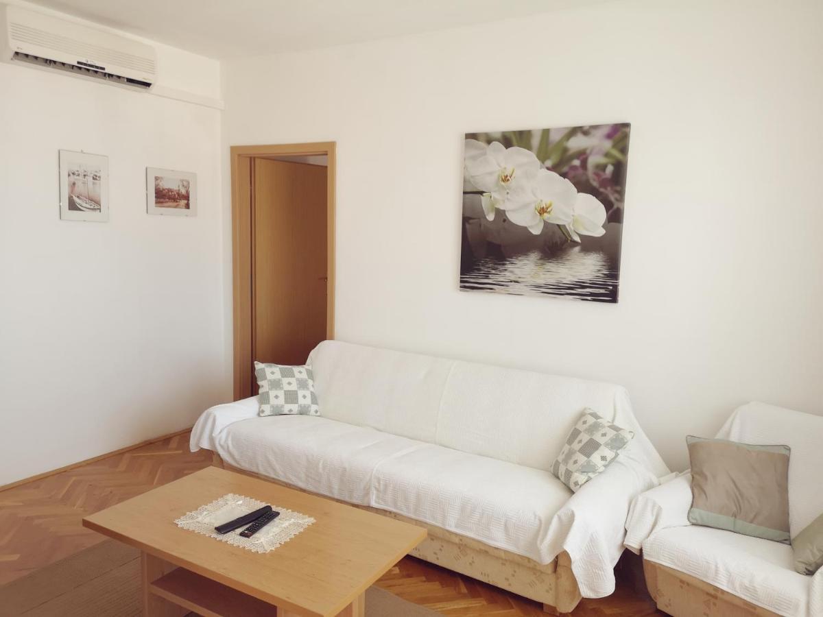 Villa Clara Apartments Kvarner Novi Vinodolski Eksteriør bilde