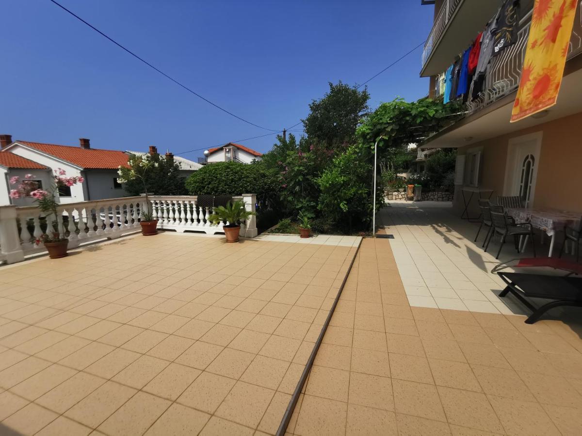 Villa Clara Apartments Kvarner Novi Vinodolski Eksteriør bilde