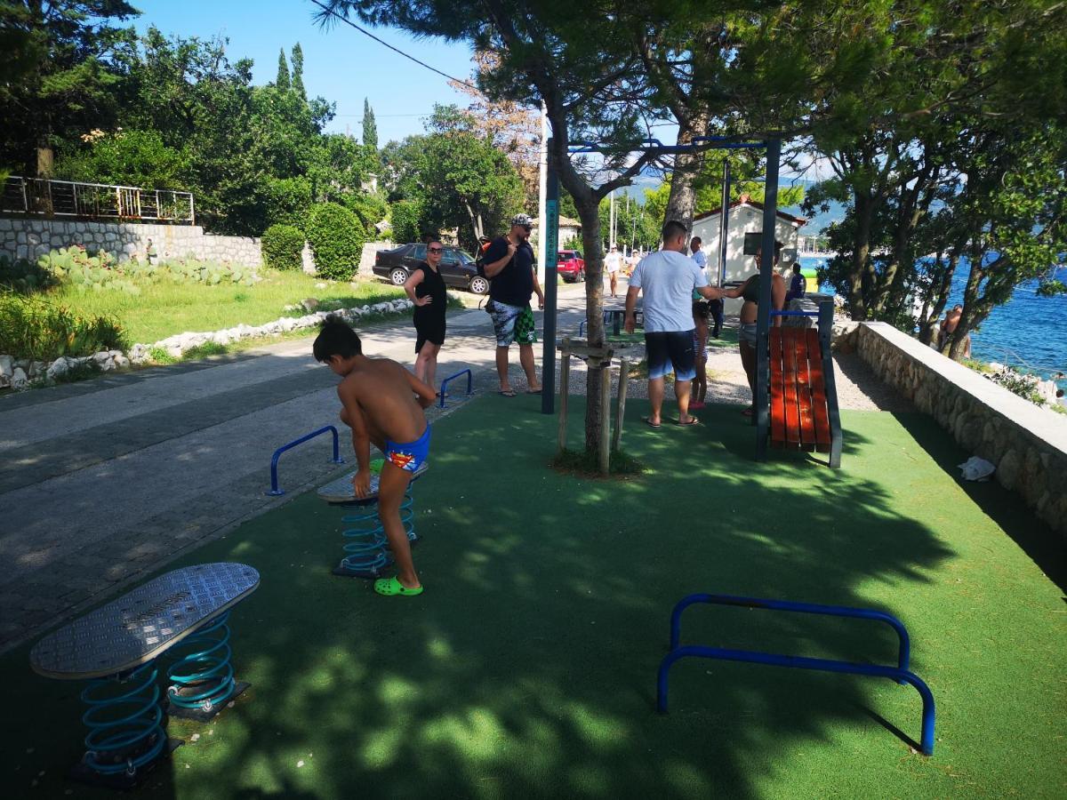 Villa Clara Apartments Kvarner Novi Vinodolski Eksteriør bilde